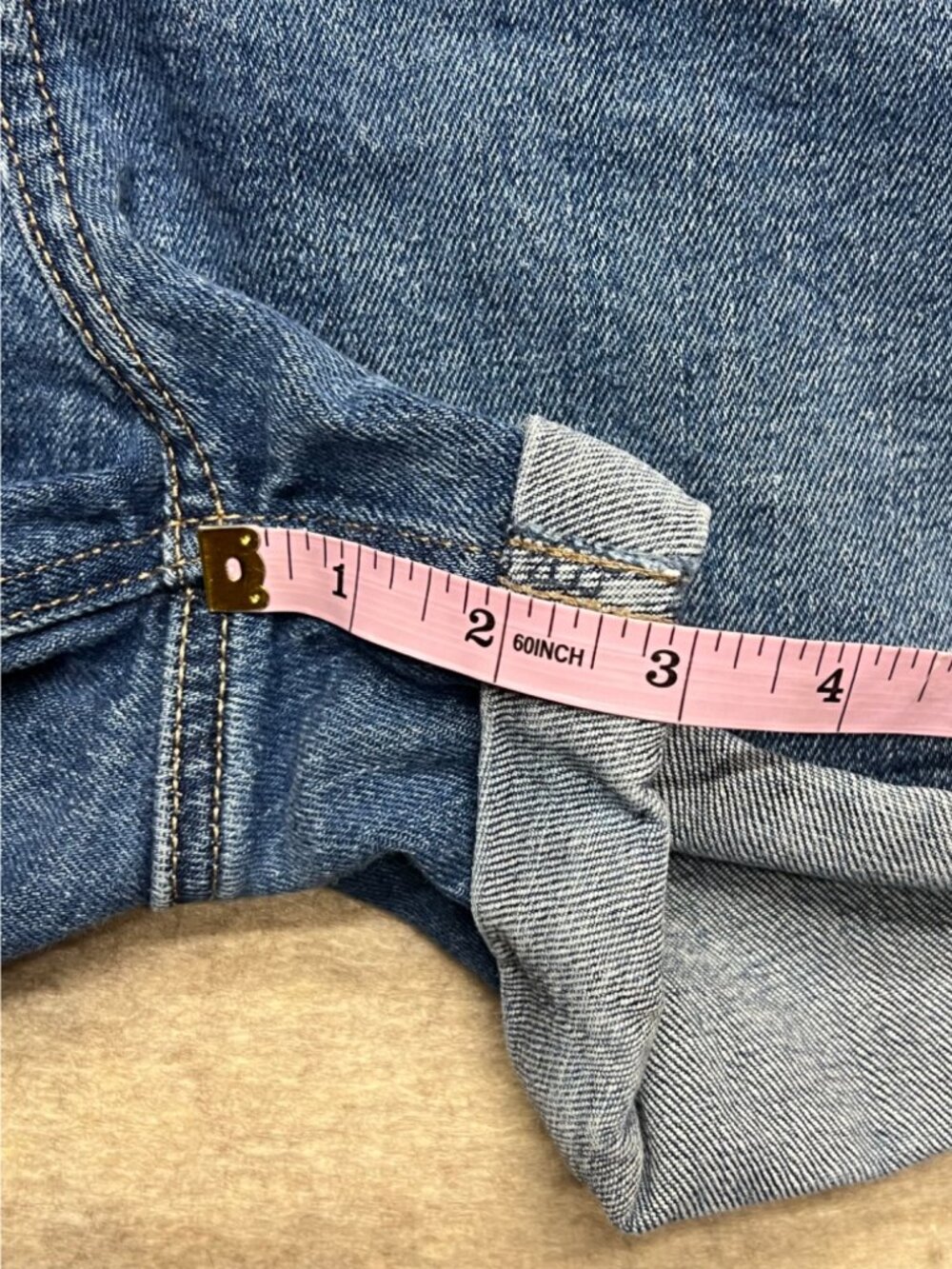 Old Navy O.G. Short High Rise Medium Wash Denim Jean Shorts Classic  18 - Picture 8 of 8